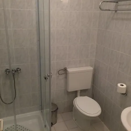 Diofa Ettrerem Es Panzio Motel *